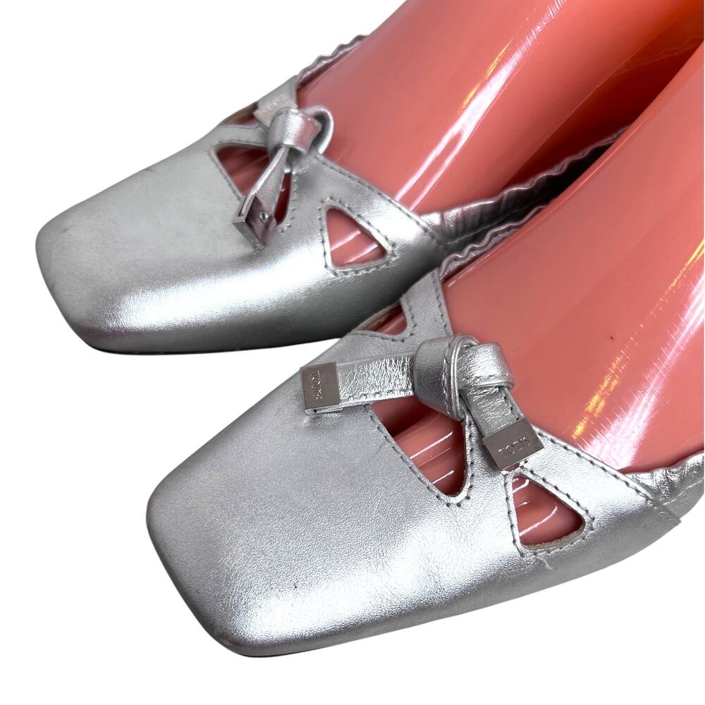 Tod's Metallic Silver Leather Ballet Gommino Flats Bows & Cut-out Women's Size 8 - Picture 4 of 16